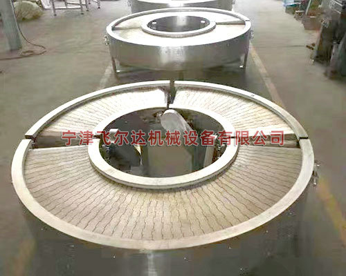 鏈板式轉(zhuǎn)彎?rùn)C(jī)