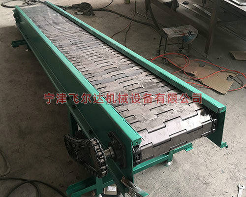 鑄造件輸送機(jī)